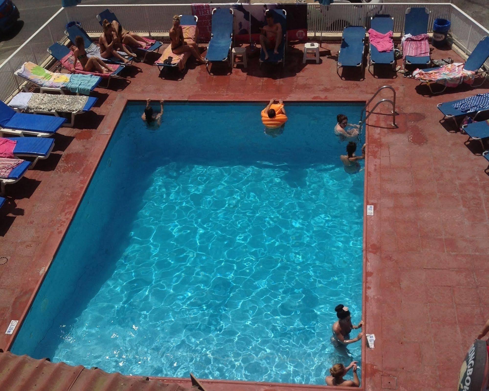Efi Hotel Apts Agia Napa Exterior foto