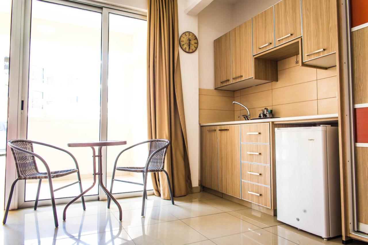 Efi Hotel Apts Agia Napa Exterior foto